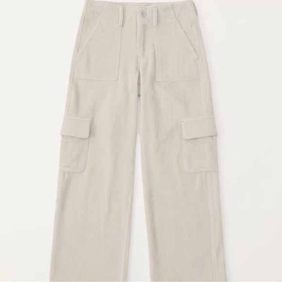 Abercrombie Kids High Rise Wide Leg Corduroy Cargo Pants in cream size 11/12 - Picture 1 of 11